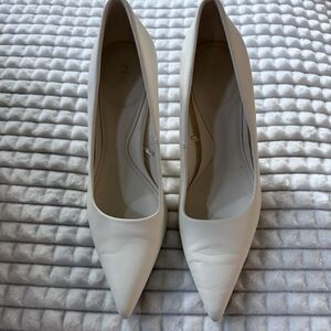 Zara Cream Pointed Toe Heels